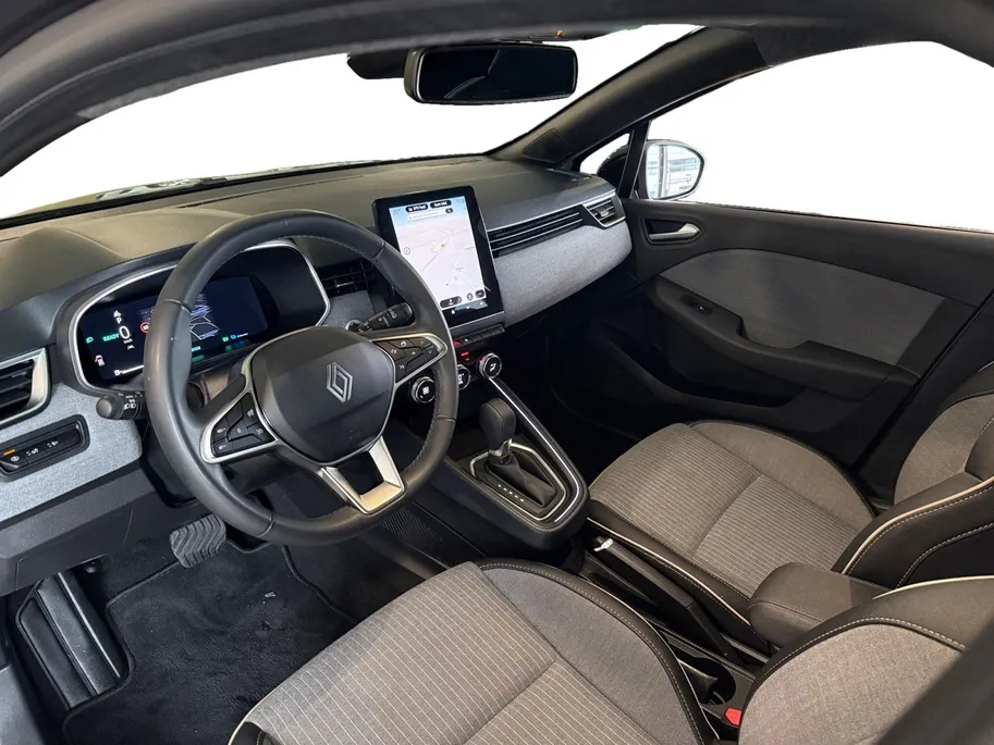 Renault Clio 1.6 E-Tech Full Hybrid 145 techno *Automaat*Navi+Camera*Climate*Parkeersensoren*Half Leer*Complete auto!