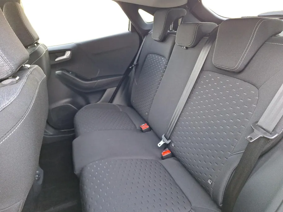 Ford Puma Gen-E 46,8 kWh Select | 3.400,- Ready Set Ford Bonus | Winterpack | Comfort Pack | Camera | Apple Carplay&Android Auto | Climate Control | El. Achterklep | Navigatie | Nieuw te bestellen! |