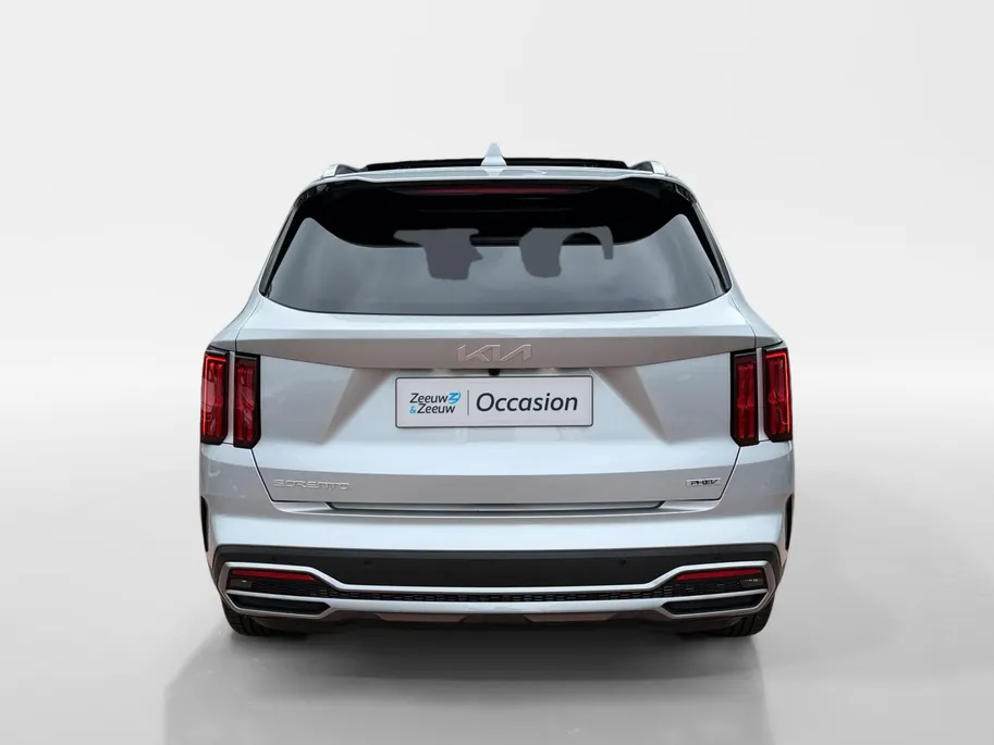 Kia Sorento 1.6 T-GDI Plug-in Hybrid 4WD ExecutiveLine 7 pers Meest luxe uitvoering | Zeer nette auto | Open dak | Lederen bekleding | 360 graden camera | Navigatie | Apple CarPlay & Android Auto |