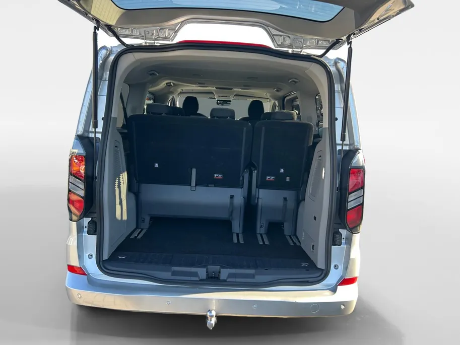 Ford Transit Custom Tourneo 340 2.5 PHEV L1H1 Titanium | EXCL. BTW INCL BPM! Elek. Trekhaak | 2300KG Trekgewicht | Stoel/Stuur/Voorruitverwarming | Cruise Control | Parkeer Camera | 8 zitplaatsen |