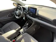 Toyota Yaris 1.5 Hybrid Dynamic | 10 jaar Fabrieksgarantie! | NIEUW! | Automaat | Achteruitrijcamera | Adapt. Cruise Control | Navigatie | Apple/Android Auto |