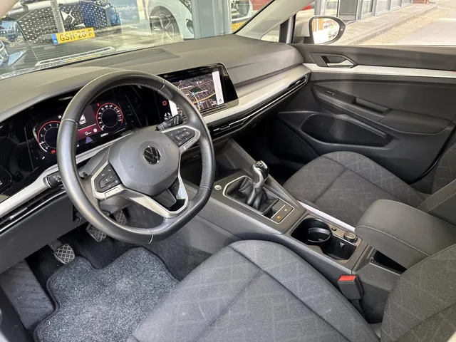 Volkswagen Golf Variant TSI 110pk Life Business