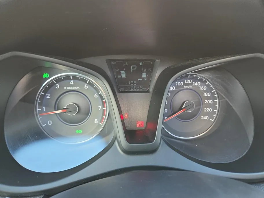 Hyundai ix20 1.6i i-Catcher Automaat | Panorama Dak | Camera | Navigatie | Metallic lak | Bovag garantie | Lage km stand | NAP