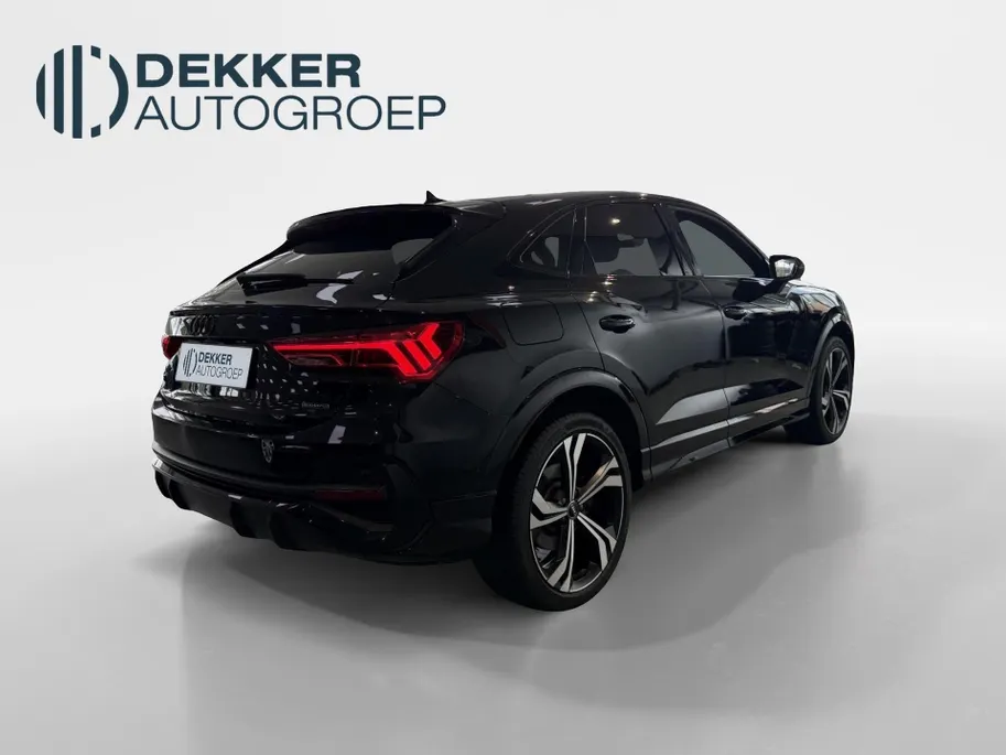 Audi Q3 Sportback 45 TFSI quattro edition one Black Pack - Pano-schuif/kanteldak - Trekhaak