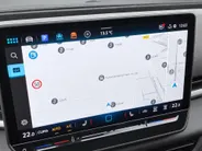 Volkswagen T-Roc 1.5eTsi/150PK R-Line · Trekhaak · Camera · Navigatie · Apple/Android Car Play · Keyless · Stoelverwarming · Garantie t/m 23-03-2028