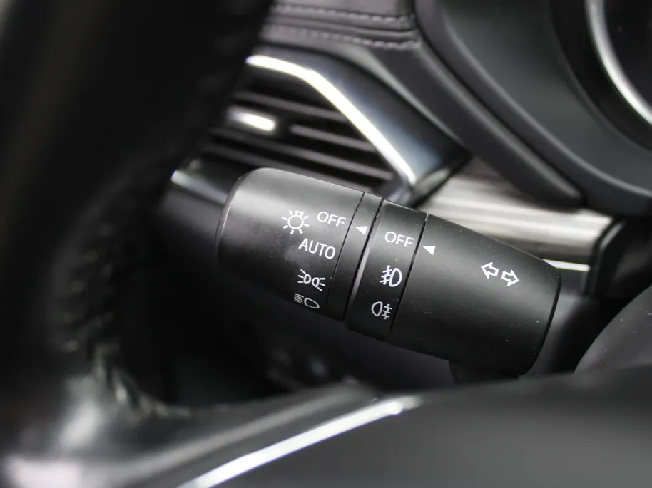 Mazda CX-5 2.5 SkyActiv-G 194 GT-M 4WD | Trekhaak | Stuur-/stoelverwarming | Leer | 19' LM | Navi | Schuifdak | Camera | HUD | LED | All season | 194 PK!! |