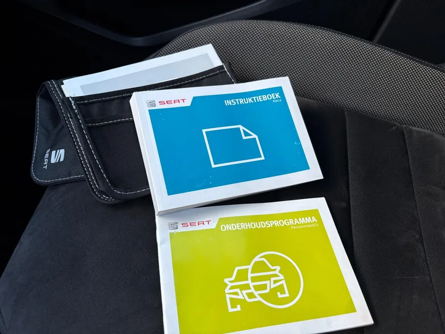 SEAT Ateca 1.0 EcoTSI Limited Edition | Trekhaak | Achteruitrijcamera | Apple Carplay/Android Auto | Cruise Control | Climate Control | 12 maanden garantie |