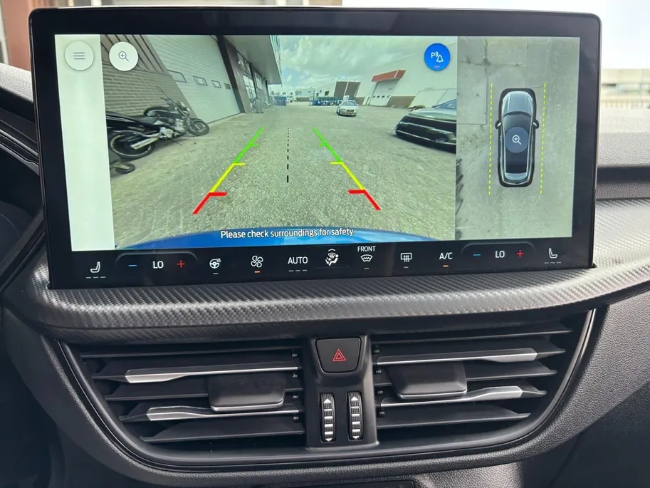 Ford Kuga ST-Line X | Memory stoelen | Trekhaak | B&O audio | Panorama dak