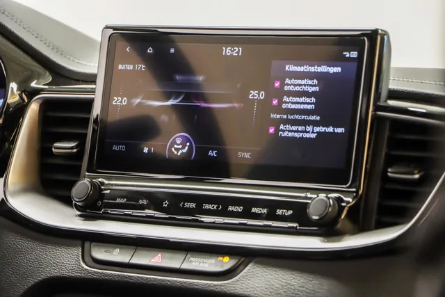 Kia Ceed 1.0 T-GDi DynamicPlusLine