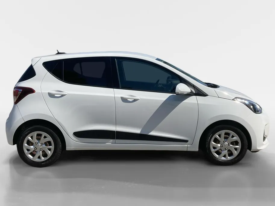 Hyundai i10 1.0i Premium | Stoel- stuurverwarming | Navi | PDC