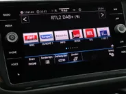 Volkswagen Tiguan 1.4 TSI eHybrid 245pk DSG Life Business · Camera · Inklap. Trekhaak · Dodehoeksensor · ACC · Keyless · Elek. Achterklep · Apple/Android Car Play ·
