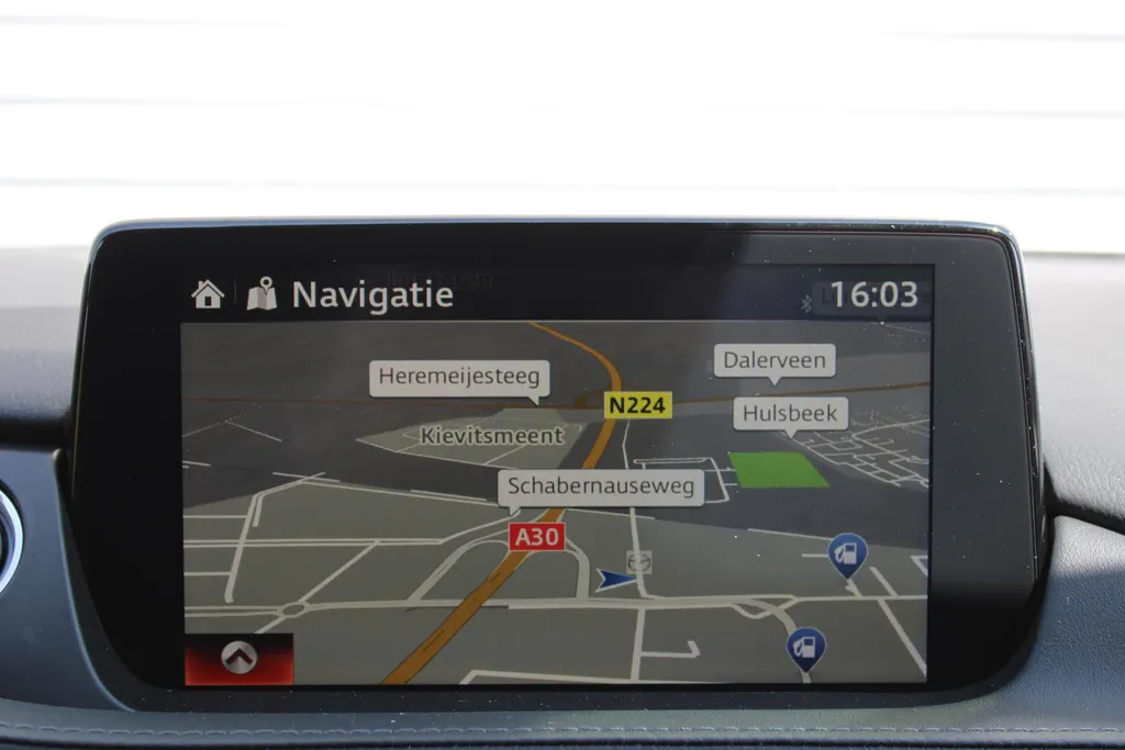 Mazda 6 Sportbreak 2.0 SkyActiv-G 6AT 165PK Centre-Line | BTW Auto | Navi | 17' LM | 360° Camera | Cruise | Head-up display | Automaat |
