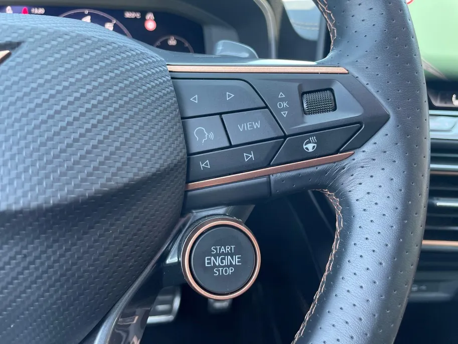 CUPRA Leon 1.5 TSI e-Hybrid Business *Automaat*Navi+Camera*Parkeersensoren*Climate Control*Winter Pack*LM.Velgen*Nette auto!