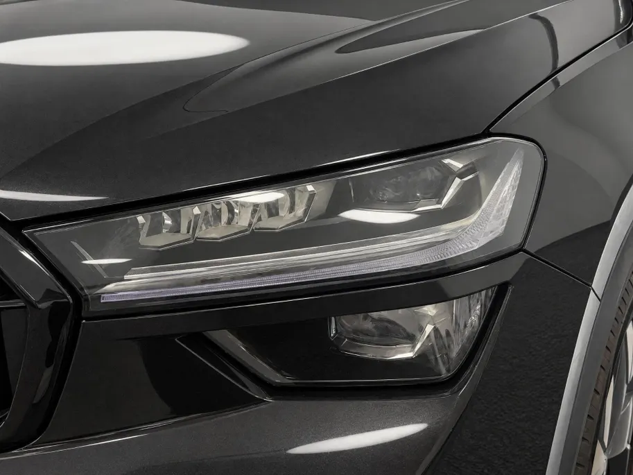 Škoda Kodiaq 1.5 TSI 204pk DSG PHEV Sportline Business · Panoramadak · Alarm · Wegklapbare Trekhaak · Elek. Voorstoel · 19'' Inch · Garantie t/m 06-07-2030 of 100.000km
