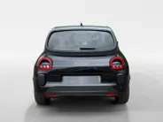 Renault Twingo urban range techno 27.5 kWh * NU IN DE SHOWROOM * Gratis 5 jaar garantie tot 100.000km | financier vanaf 2,9% rente |(Zeeuw & Zeeuw Private Lease Actie v.a. € 379,-)