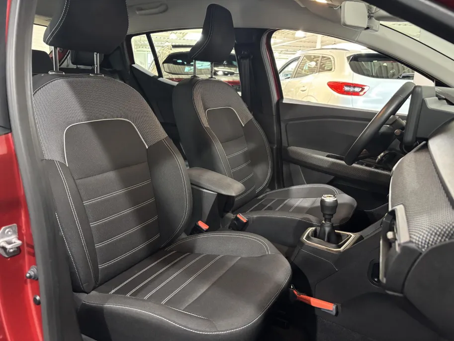 Dacia Sandero 100PK TCe Bi-Fuel Essential | 1e eigenaar | Trekhaak | Airco | Bluetooth | Parkeersensoren | Cruise Control | LED Koplampen | Camera | Lichtmetalen Velgen |