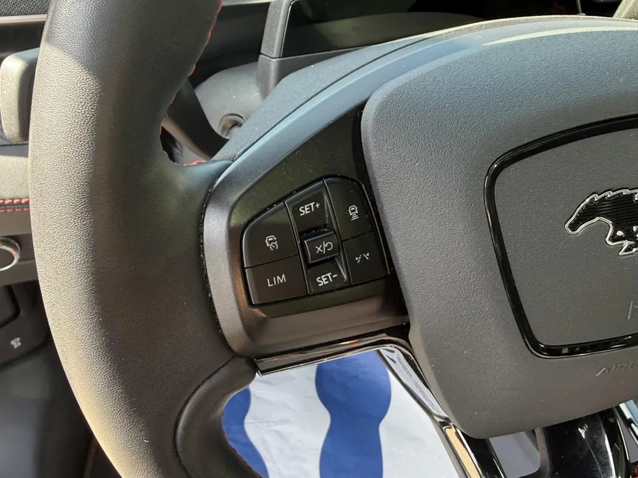 Ford Mustang Mach-E AWD 75 kWh