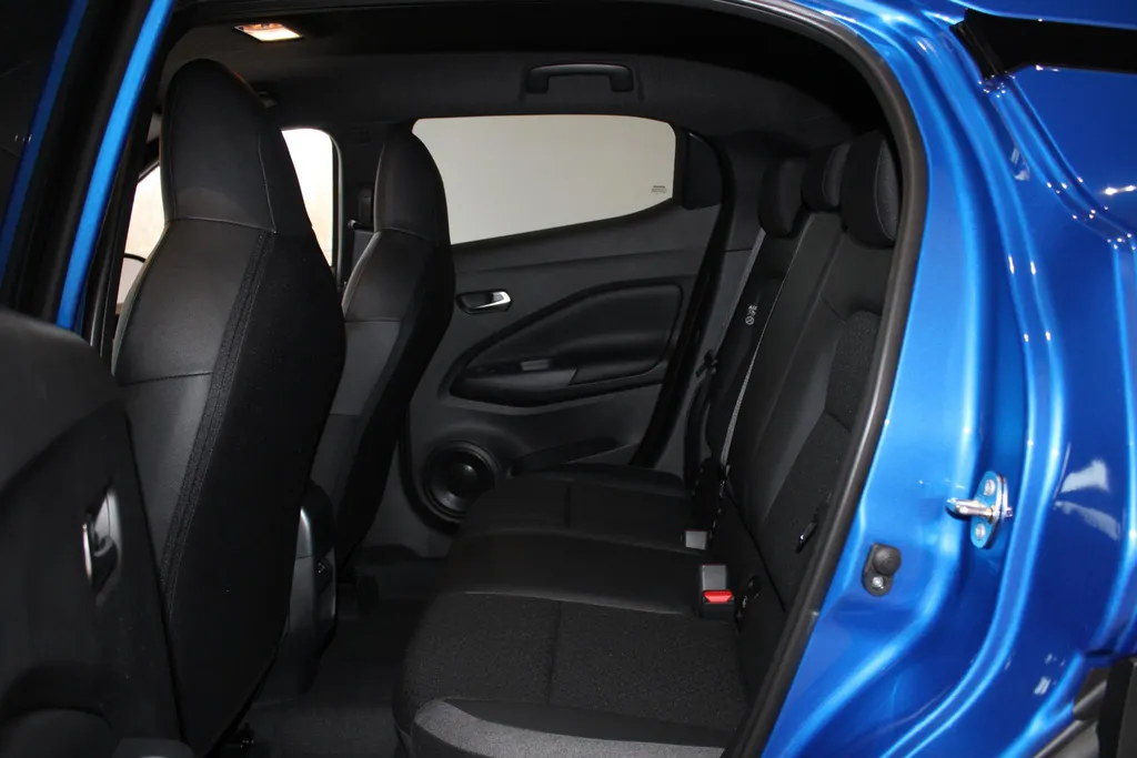 Nissan Juke 1.6 Hybrid N-Connecta *€4250,- actie*Cold pack*Navigatie*Achteruitrij camera*parkeersensoren voor en achter*Climate controle*Apple carplay & android auto*Cruise controle*