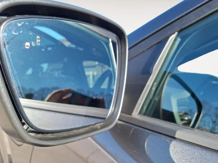 Ford Kuga 2.5 PHEV ST-Line X | Winterpack | El. Trekhaak | Panoramadak | 19' Lichtmetaal | 360Camera | Matrix Ledkoplampen | El. Achterklep | Adaptive cruisecontrol | Dodehoekdetectie | El verst. voorstoelen |