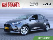 Mazda 2 Hybrid 1.5 Agile | Stuur-/stoelverwarming | Camera | 15' LM | Cruise adapt. | Airco |