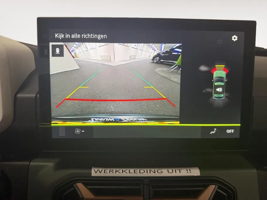 Dacia Spring Extreme 65 26.8 kWh AIRCO NAVIGATIE APPLE CARPLAY/ANDROID AUTO CRUISE CONTROL ACHTERRUIT RIJ CAMERA PARKEERSENSOREN VOOR/ACHTER DEALER ONDERHOUDEN