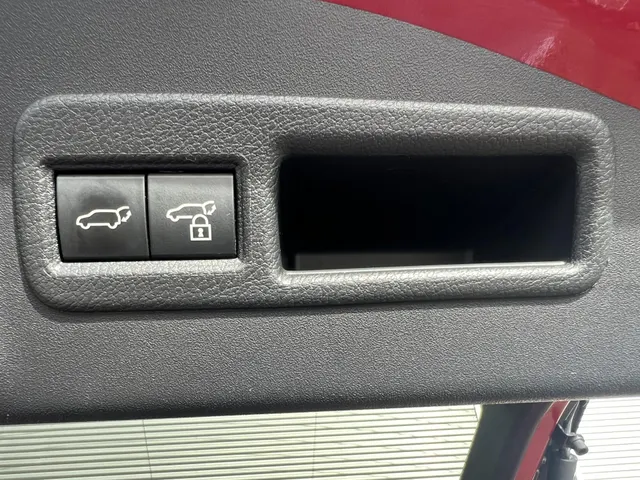 Subaru Solterra Sky Package 71 kWh | Apple Carplay & Android Auto | Panorama Dak | Lederen Bekleding | Elek. Stoelen Met Geheugen Functie