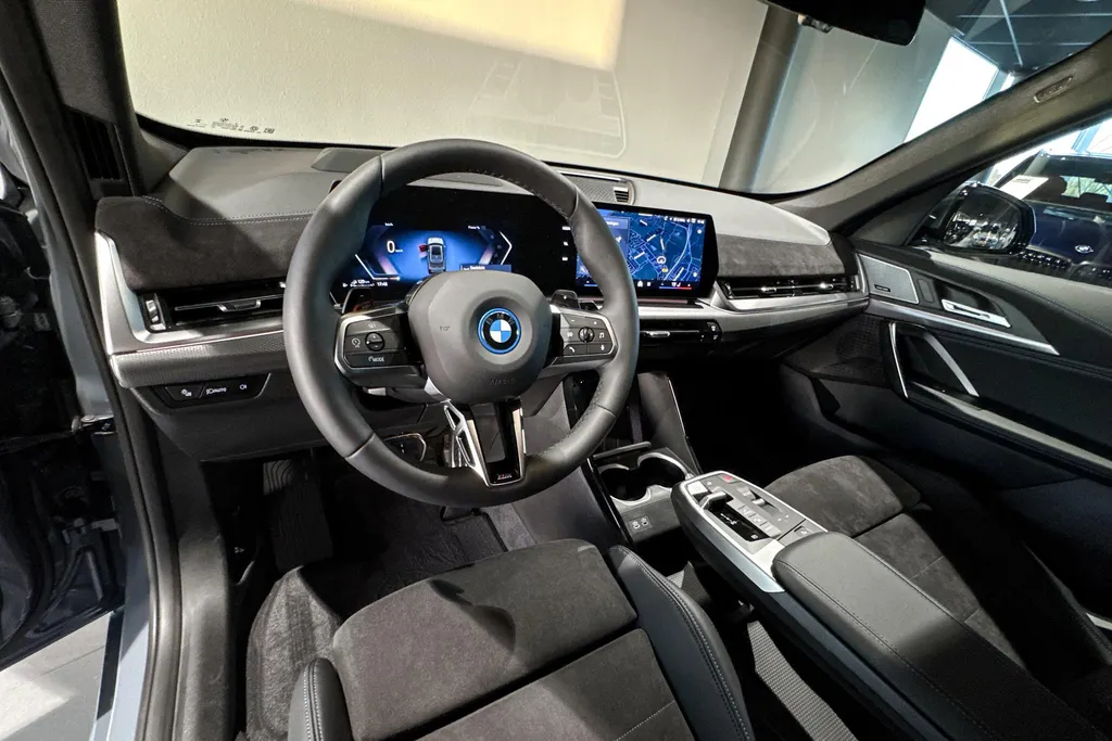 BMW X1 xDrive25e