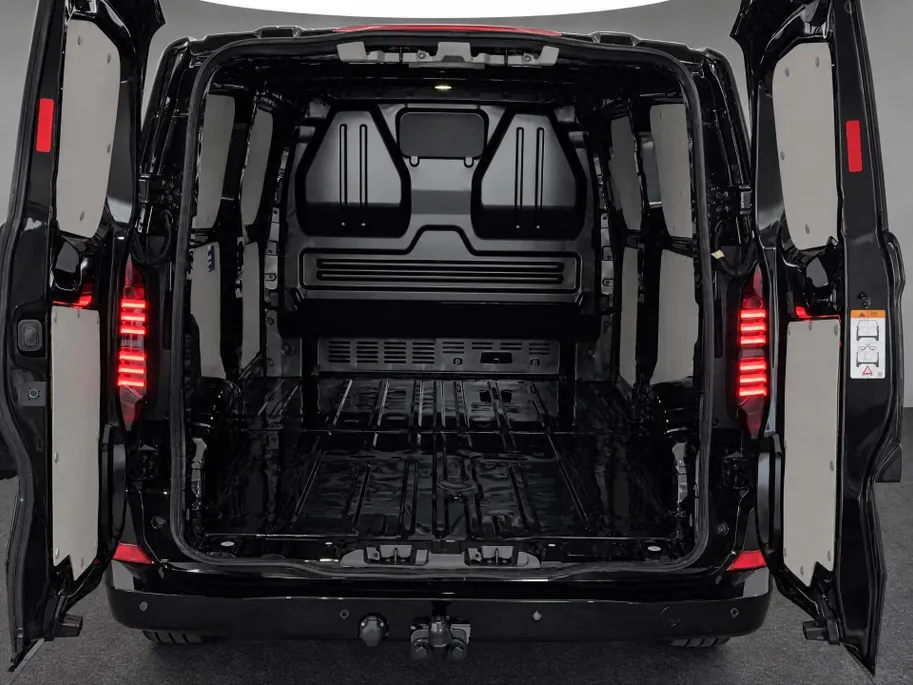 Volkswagen Bedrijfswagens e-Transporter Bedrijfswagens Bestelwagen Style 70kWh 218pk L2 735939