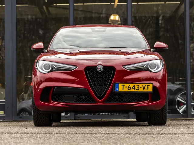 Alfa Romeo Stelvio 2.9 V6 AWD Quadrifoglio