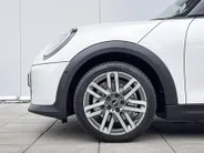 MINI Cooper 3-deurs Cooper C Favoured