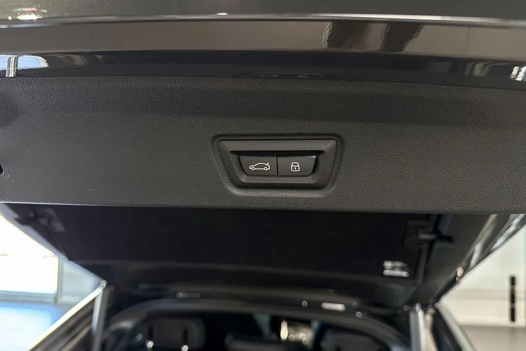 BMW i4 M60 84 kWh