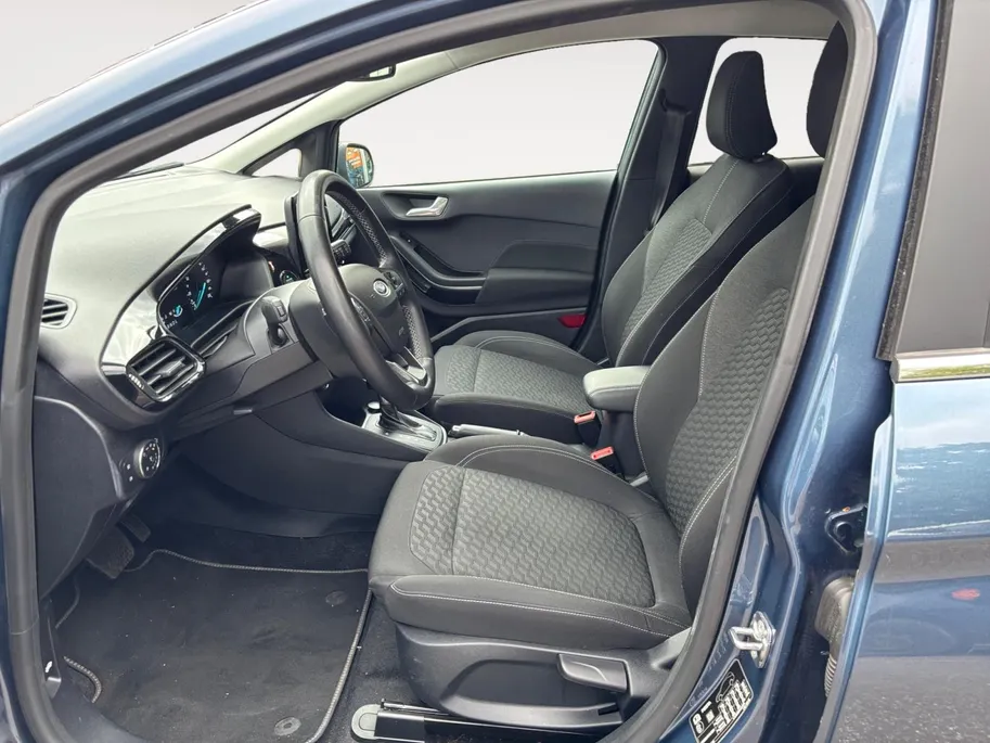 Ford Fiesta 1.0 EcoBoost Hybrid Titanium X Automaat | Adaptieve Cruise Control | Camera | Privacy Glass | Keyless Entry | Parkeersensoren | Navigatie |