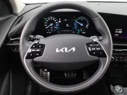 Kia Niro 1.6 GDi Hybrid ExecutiveLine | Stuur-/stoelverwarming + ventilatie | Leer | Schuifdak | 18' LM | Camera | Cruise adapt. | HUD | Zeer mooie auto |