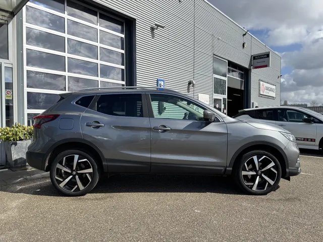 Nissan QASHQAI 1.6 Tekna Design