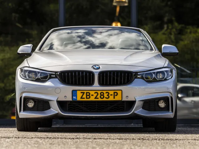 BMW 4 Serie Cabrio 440i High Executive | Head Up Display | Apple Carplay