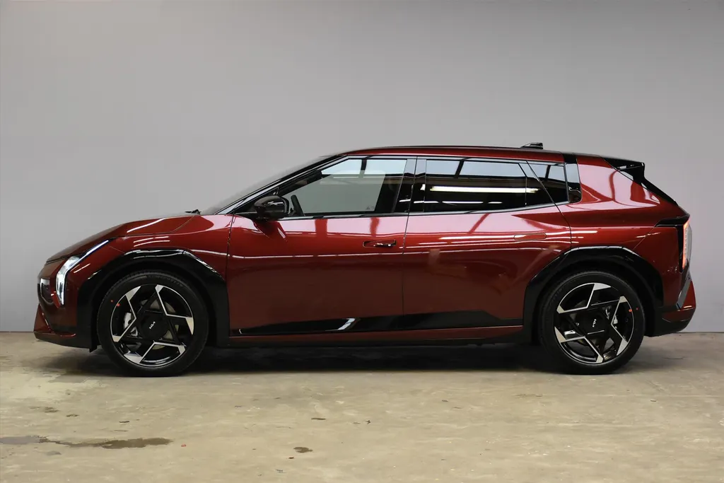 Kia EV4 81,4 kWh 204PK GT-Line Business Edition NIEUW VOORRAADACTIE