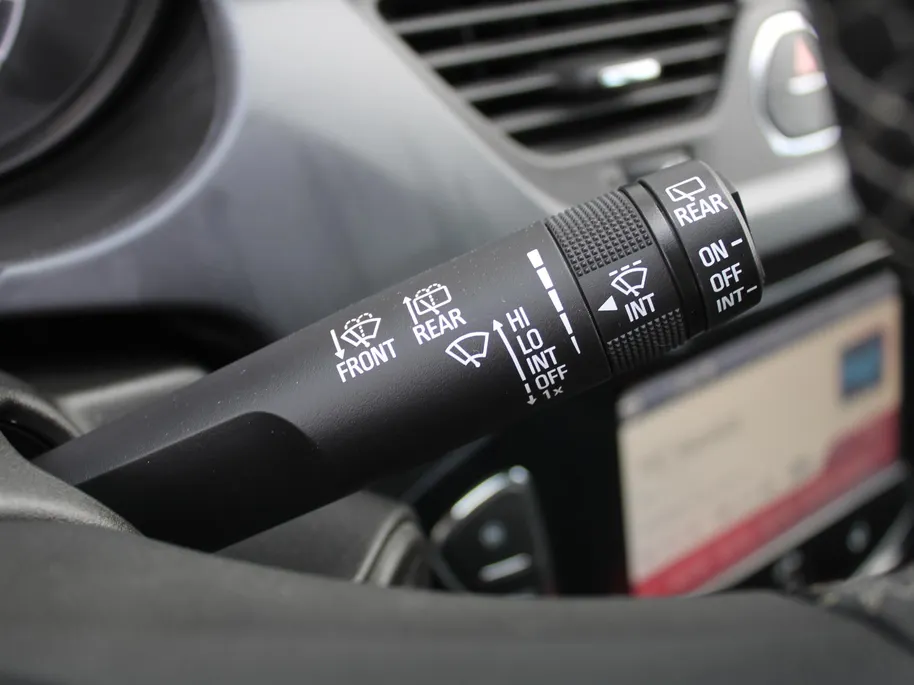 Opel Corsa 1.0 Turbo Edition | Trekhaak | Camera | Airco | Cruise | PDC | Dodehoek detectie | 16' LM |