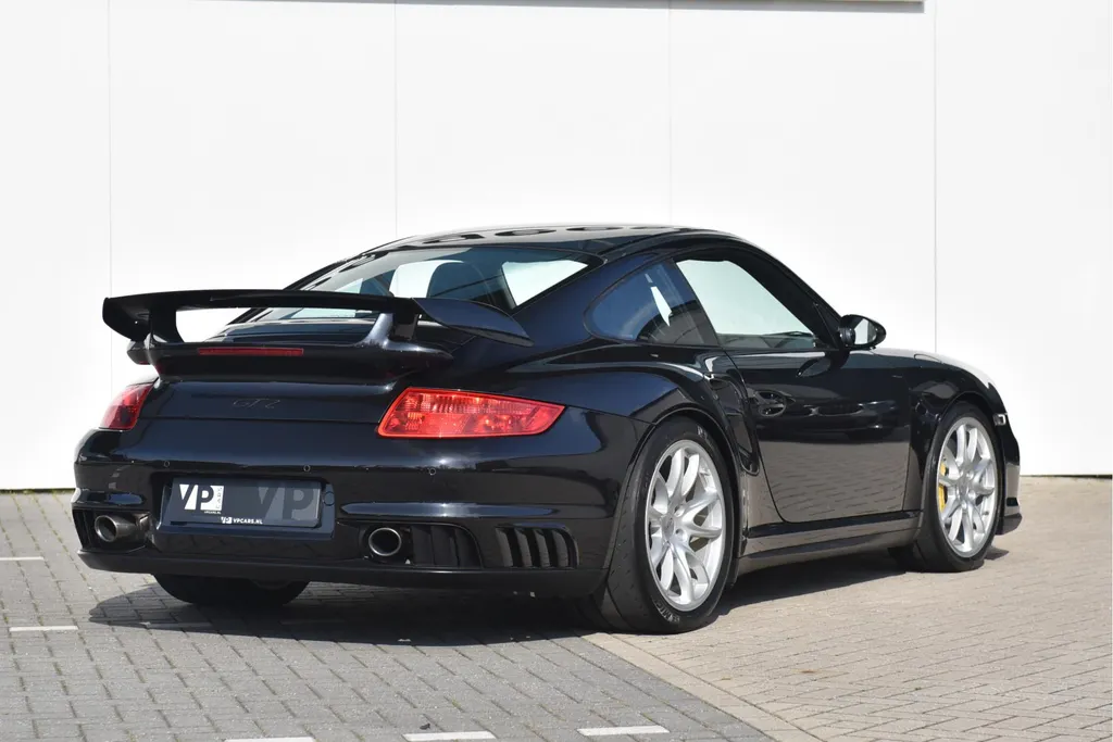 Porsche 911 3.6 GT2