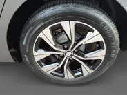 Renault Clio 1.0 TCe 90 Evolution Navigatie | Camera | Bluetooth | Parkeersensoren | LMV | Airco | 12 Maanden BOVAG Garantie