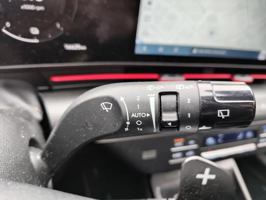 Hyundai Kona 1.6 GDI HEV N Line | Als nieuw! | Vol opties! | Climate Control | Incl. 12 maanden garantie, APK, Onderhoudsbeurt etc. Premiumpakket gratis! |