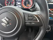 Suzuki Swift 1.2 Stijl | Cruise/ Climate Control | Navigatie | Camera | Trekhaak |