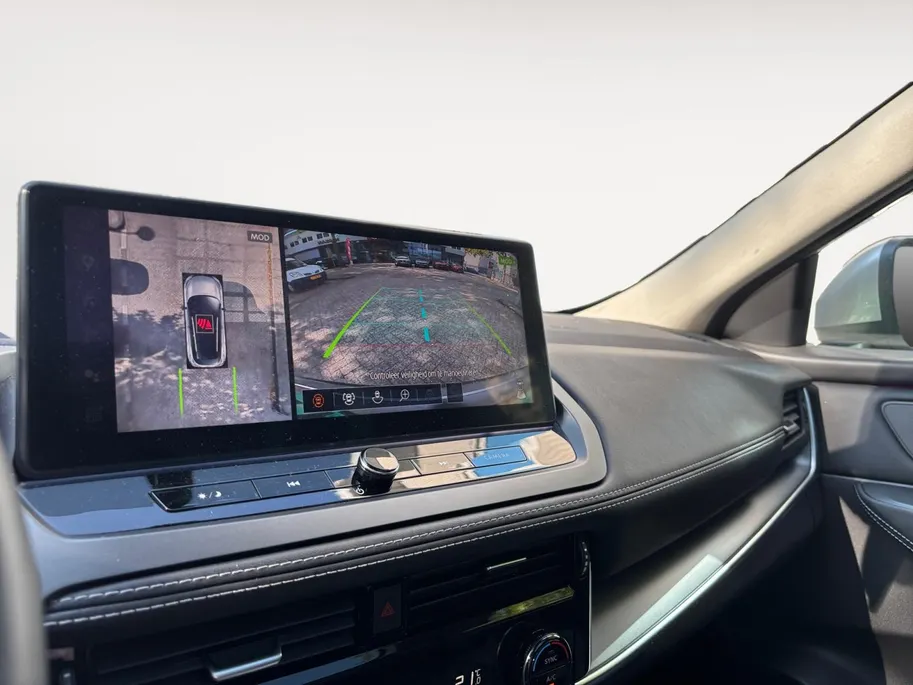 Nissan QASHQAI 1.5 e-Power N-Connecta | Navigatie | Google Built-in | Adaptive Cruise Control | Climate Control | 360 camera | Parkeersensoren rondom | Lichtmetalen velgen | Panorama dak |