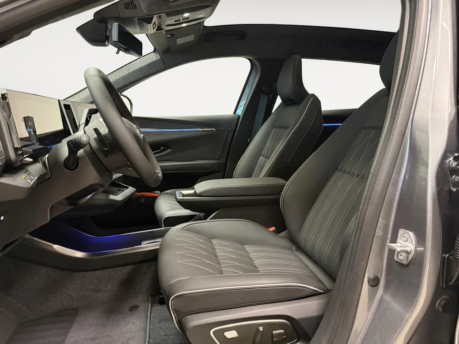 Mitsubishi Eclipse Cross INSTYLE | 87 KWH | ACTIEPRIJS INCL. € 4.000,- KORTING |