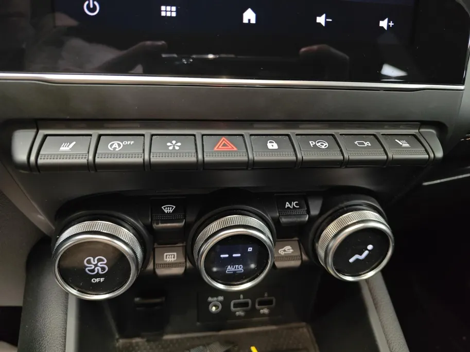 Renault Captur 1.3 TCe 130 Initiale Paris Full Options | Camera 360° | Leder | Keyless
