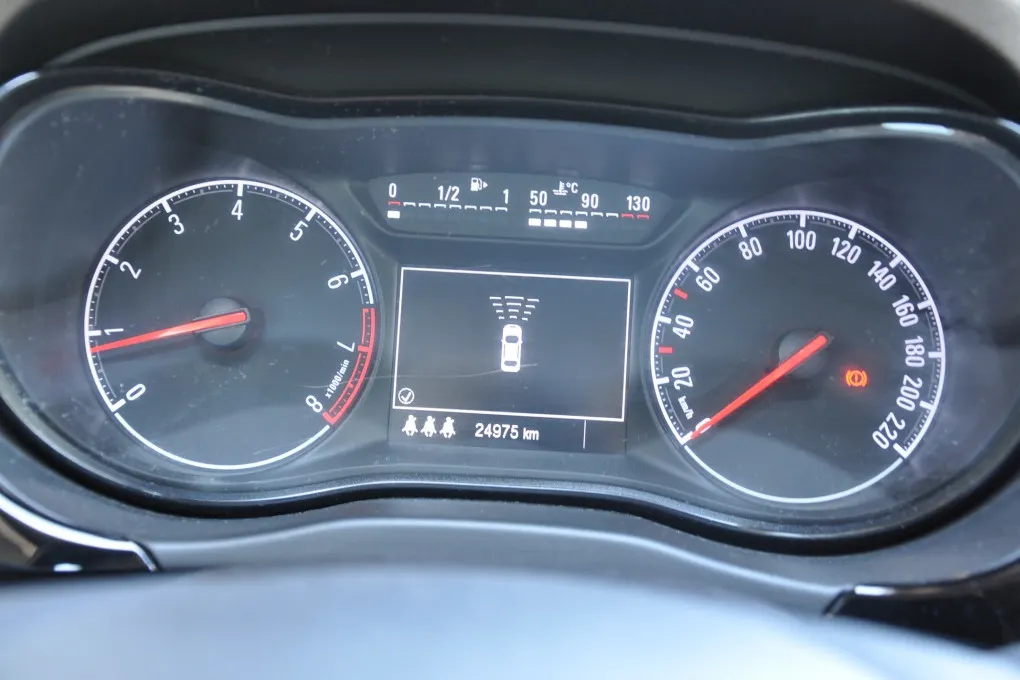 Opel Corsa 1.0 Turbo Color Ed. PDC 25000KM! Camera.