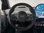MINI Cooper 3-deurs Electric Cooper SE Favoured