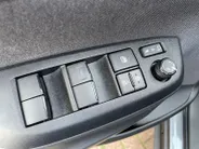 Toyota Yaris Cross 1.5 Hybrid Dynamic *Navi*Camera*Panoramadak*Stoelverwarming*Stuurverwarming*LM.Velgen*1ste eigenaar*Zeer nette auto!