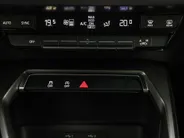 Audi A3 Sportback 35 TFSI 150pk S-tronic S edition · Apple/Android Car Play · Navigatie · Elek. Achterklep · P-Sensoren · Cruise Control · Zwart Optiek · 19'' Inch ·
