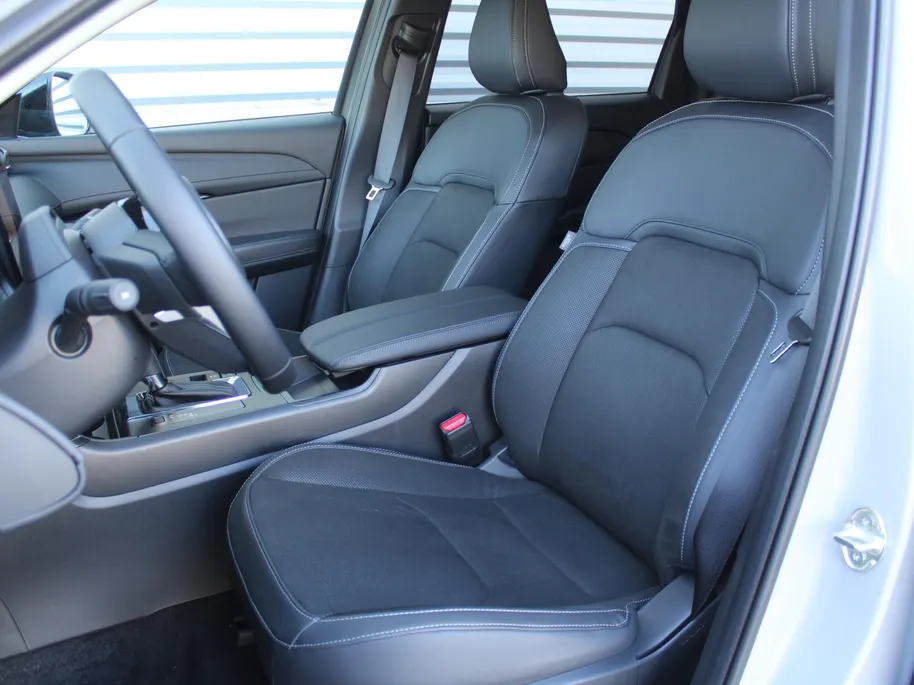 Mazda CX-5 2.5 E-SKYACTIV G 141 M HYBRID Exclusive-Line | Stuur-/stoelverwarming v+a | 360 Camera | HUD | Leer | Elek. stoelverstelling | Dodehoek detectie | LED |