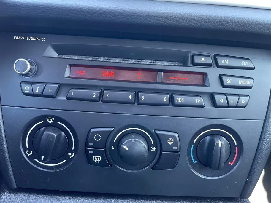 BMW X1 sDrive18i Executive *Automaat*Cruise Control*Stoelverwarming*L.M. Velgen